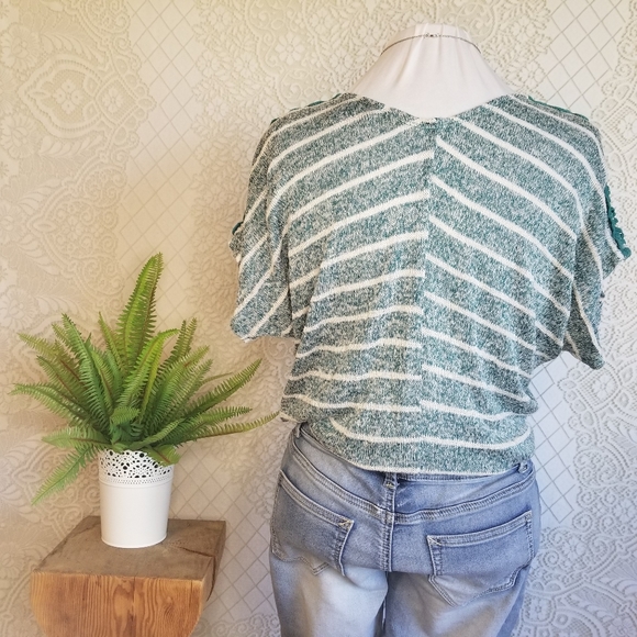 Striped Light Knit Top - Picture 5 of 8